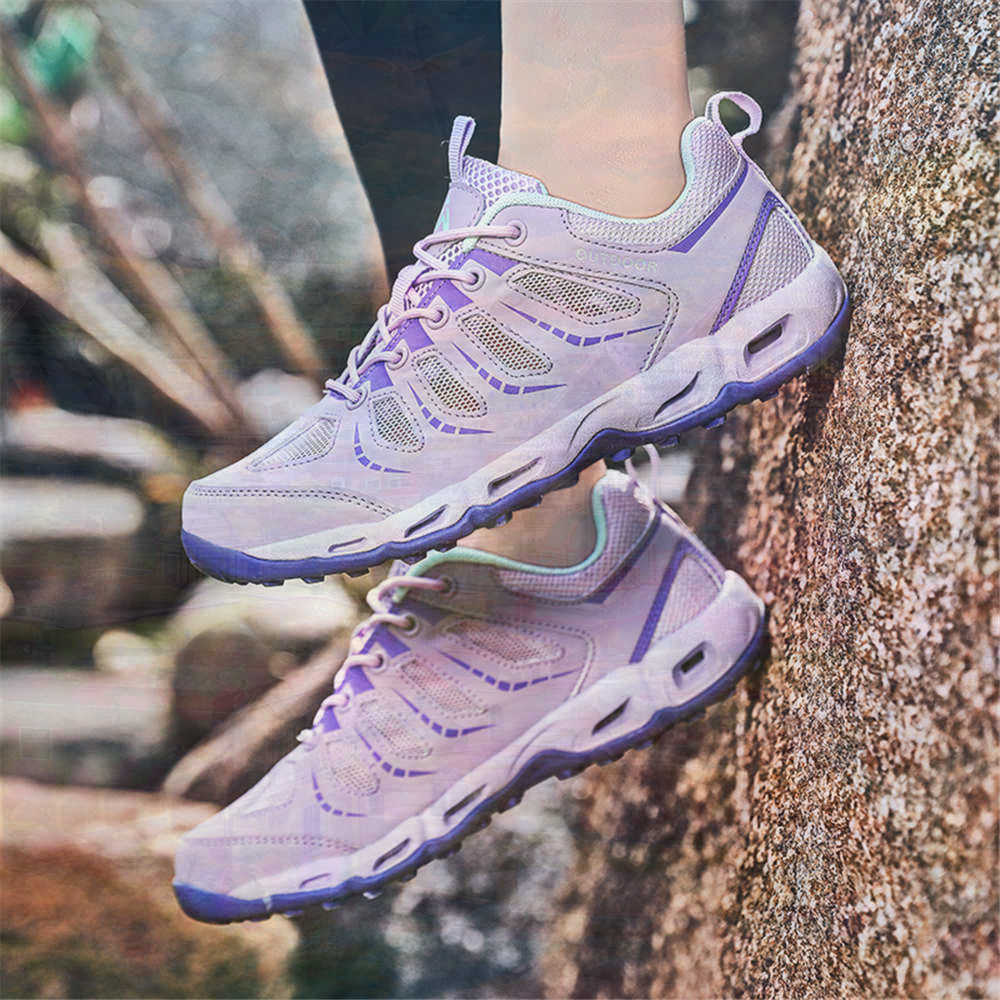 Sumer Round Tip Silver Sneaker - Mens Grooming Brand 评论和价格