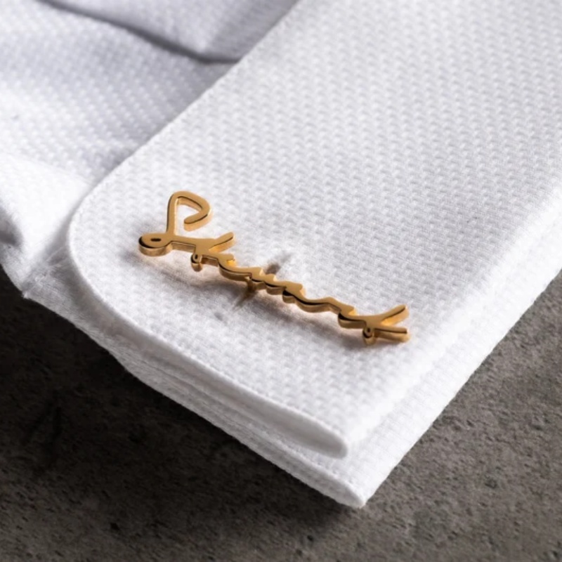 Custom Name Cufflinks 18K Gold - Men'S Grooming Gifts 评论和价格